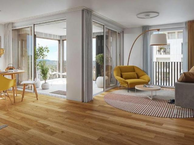 4,5 Zimmer Wohnung mit 99 m² Terrassenfläche: Der Außenbereich, von de