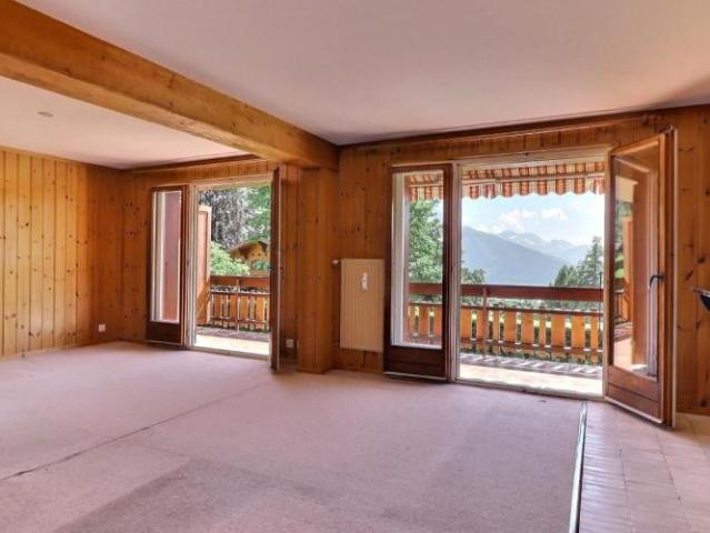 Wohnung 4.5 Zimmer