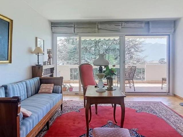Wohnung 4.5 Zimmer