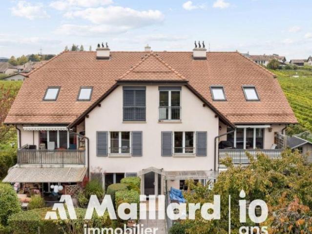 Hervorragende 4,5 Zimmer Wohnung in Etoy mit Seeblick
