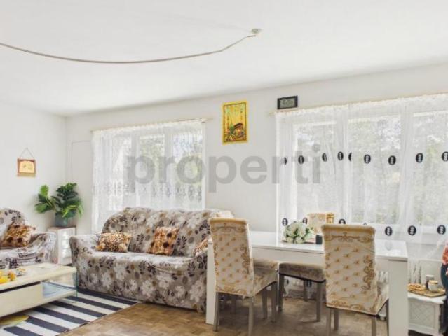 Wohnung 4.5 Zimmer