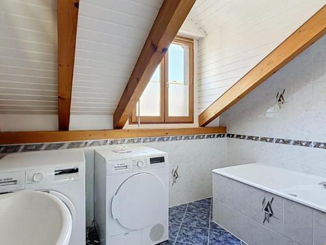Wohnung 4.5 Zimmer