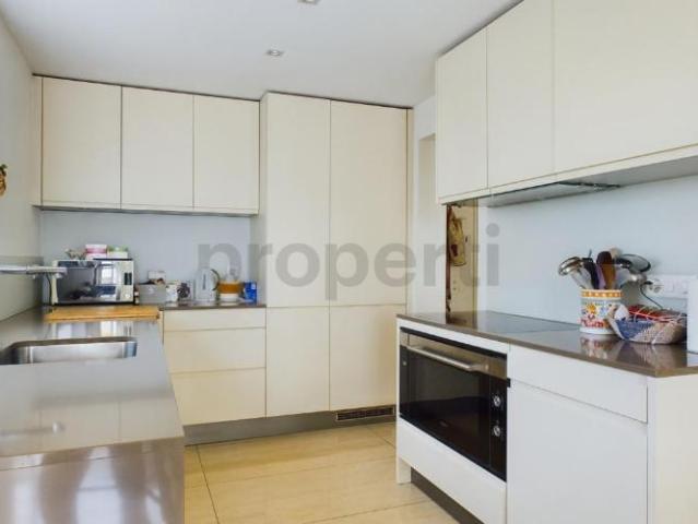 Wohnung 4.5 Zimmer