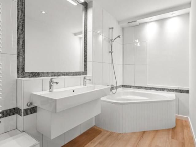 Wohnung 4.5 Zimmer
