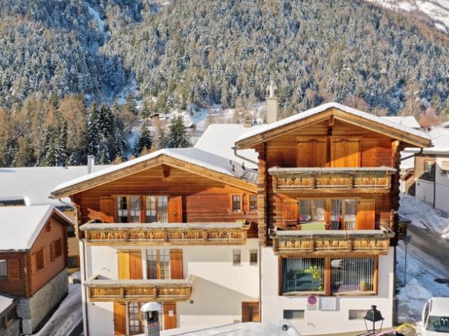 4,5 Zimmer Wohnung im Zentrum des Resorts mit wunderschöner Aussicht