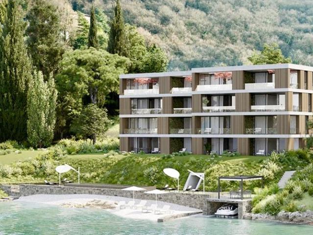 Neues repräsentatives Gebäude direkt am Luganersee
