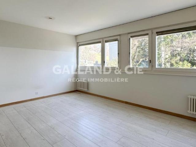 Zu verkaufen, Wohnung, 1009 Pully, Réf 2052