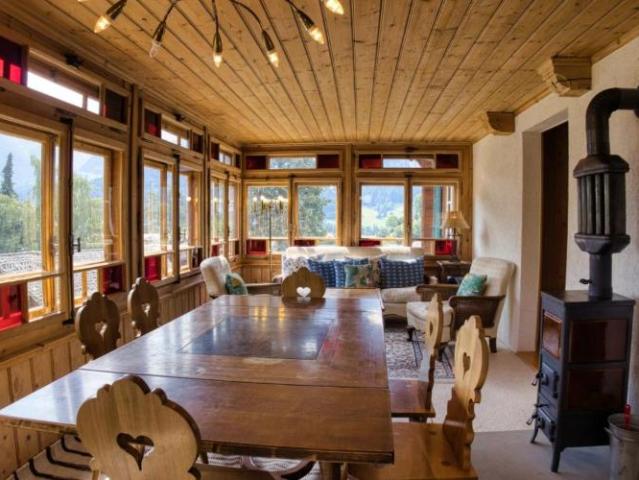 7 Zimmer Wohnung mit Charakter im Herzen von Château d'Oex