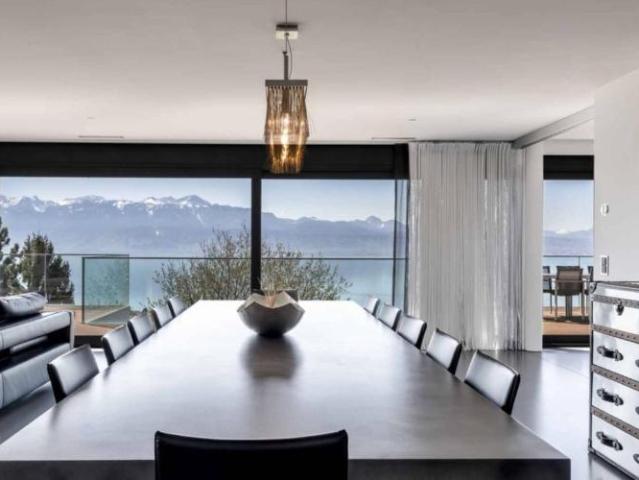 Wohnung 8.5 Zimmer