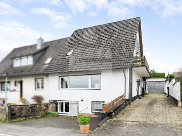 Wohnungseigentum: Doppelhaushälfte in Burscheid