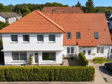 Wohnungspaket mit ca. 5,16 % Bruttorendite, Stellplätzen und Ausbaureserve in Schwarzenbek