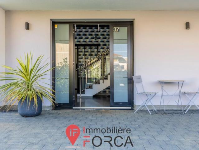 WOIPPY MAISON D'ARCHITECTE AVEC PISCINE 250 M²