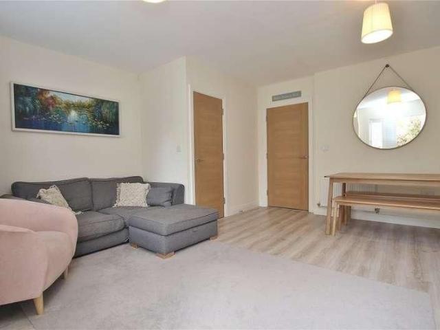 Woking, Surrey, GU21