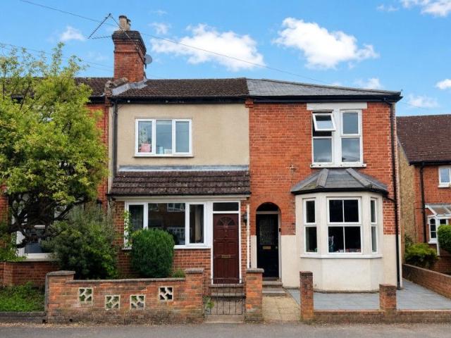 Woking, Surrey GU21, 2 bed terraced house to rent, £1,800 pcm | PrimeLocation