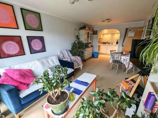 Woking, Surrey, GU21