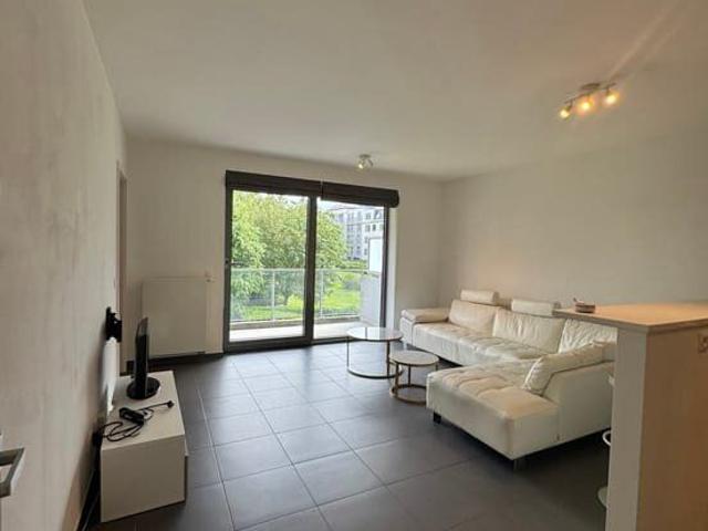 Woluwe Saint Lambert apartment with 1 bethroom and terrace