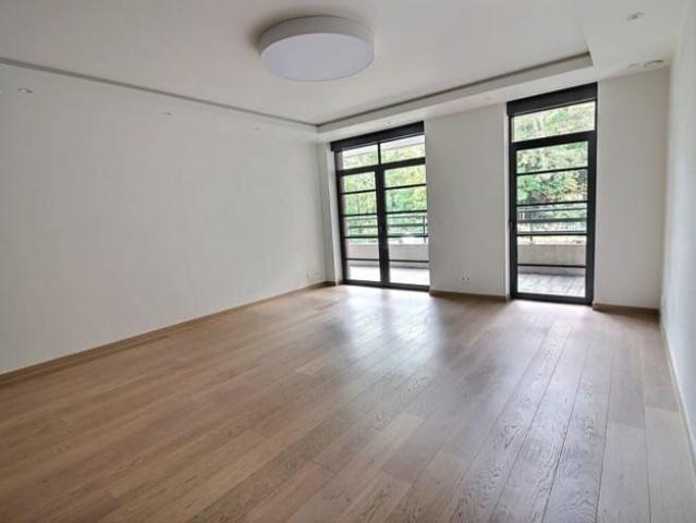 WOLUWE ST PIERRE Magnificent 2 BDR apart Terrace PKG
