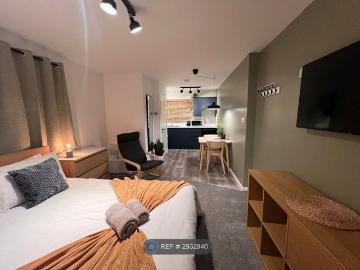 Wolverton, Milton Keynes MK12, Studio to rent, £950 pcm | PrimeLocation