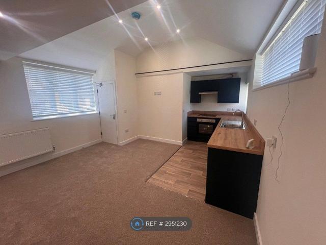 Wolverton, Milton Keynes MK12, 1 bed flat to rent, £1,060 pcm | PrimeLocation