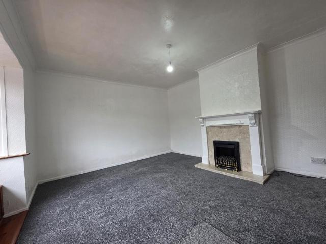 Wolverley Avenue, WOLVERHAMPTON, WV4 3 bed house to rent £1,100 pcm £254 pw
