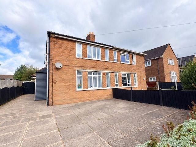 Wolverson Road, Walsall WS9 1 bed maisonette to rent £750 pcm £173 pw