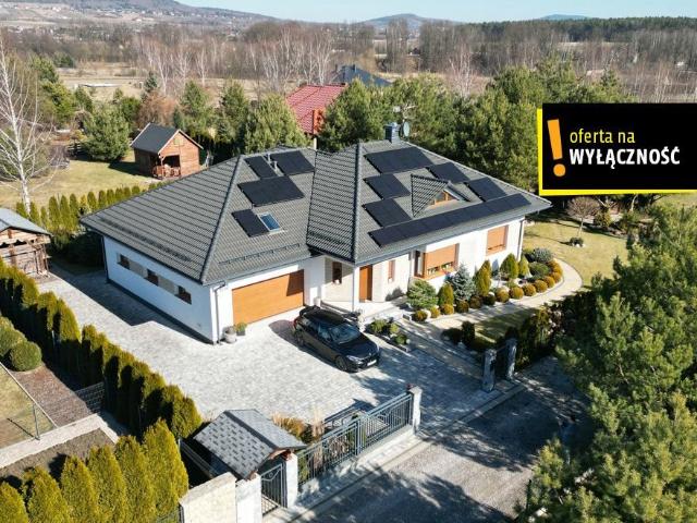 Dom 266 m² z panelami fotowoltaicznymi i rekuperacją polecam!