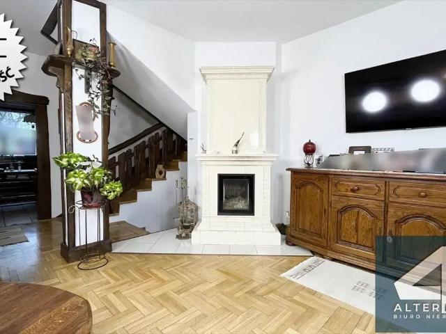 Dom wolnostojący 158 m2 z garażem i ogródkiem