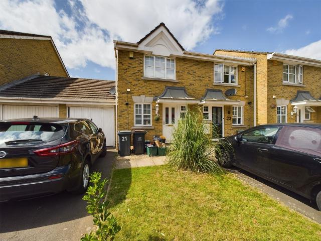 Woldham Road, Bromley, Kent BR2, 2 bed detached house to rent, £1,875 pcm | PrimeLocation