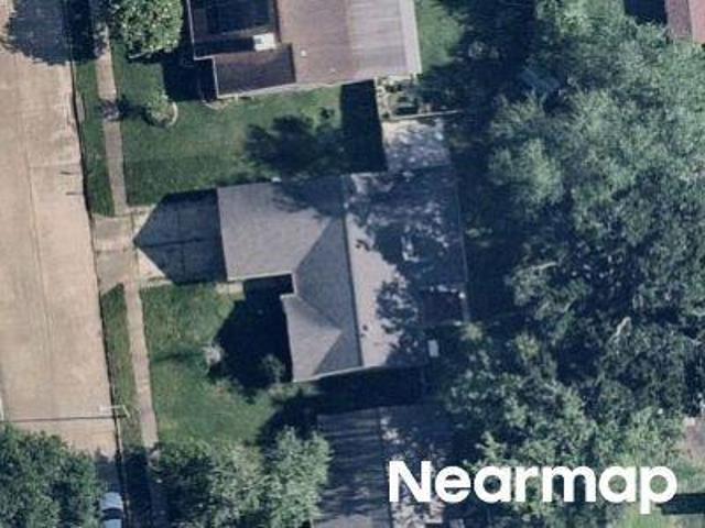 Wolfboro Dr