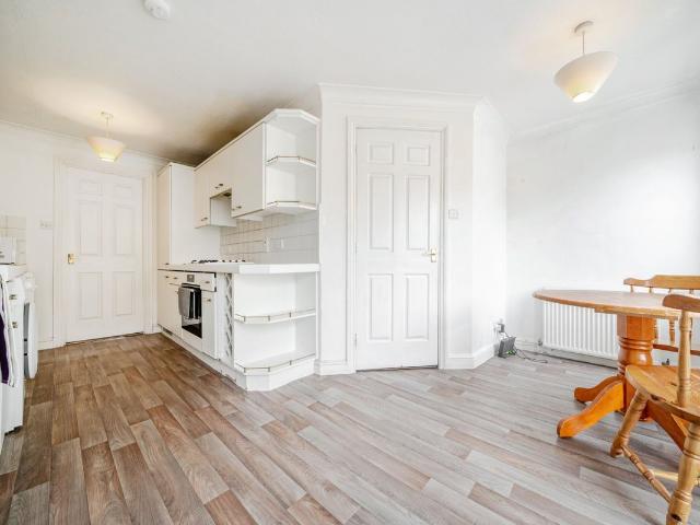 Wolfe Crescent, London SE16, 4 bed detached house to rent, £4,000 pcm | PrimeLocation