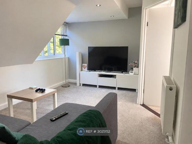 Wollaston Close, Bury St Edmunds IP32, 1 bed flat to rent, £950 pcm | PrimeLocation