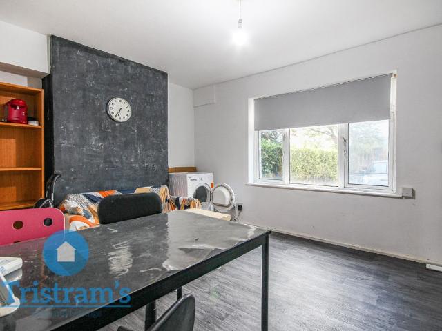 Wollaton Road, Nottingham NG8, 2 bed shared accommodation to rent, £1,000 pcm | PrimeLocation