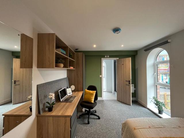 Wollaton Road, Beeston, Nottingham, Nottinghamshire NG9, 1 bed flat to rent, £628 pcm | PrimeLocation