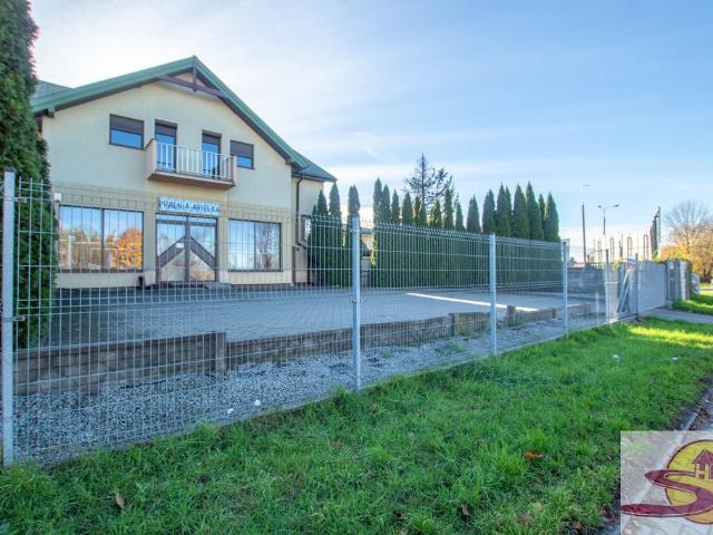 Budynek usługowo mieszkalny 465 m² w Radomiu polecam!