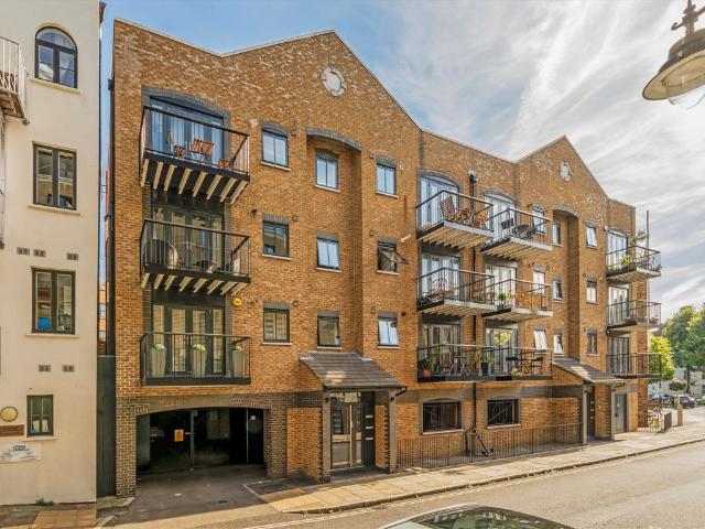 Wolseley Street, Shad Thames SE1, 2 bed flat to rent, £3,000 pcm | PrimeLocation
