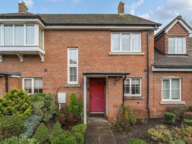 Wolston Court, Lime Tree Village, Rugby CV22, 2 bed cottage to rent, £2,500 pcm | PrimeLocation