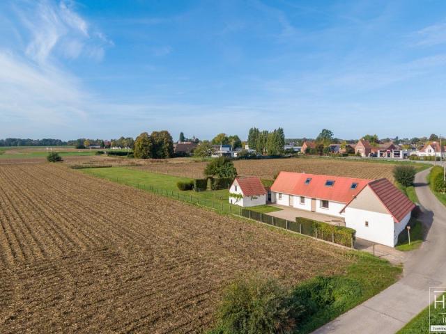 WORTEGEM PETEGEM Woning met historische charme op een p.