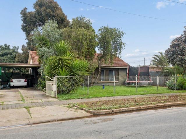 Worthwhile on Worden Space, Scope and 673sqm to Work With