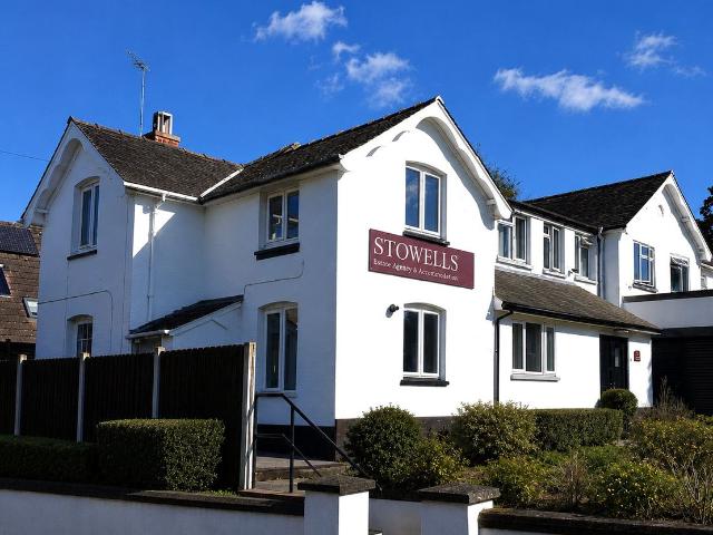 Worting Road, Basingstoke, Hampshire RG21, 2 bed maisonette to rent, £1,200 pcm | PrimeLocation