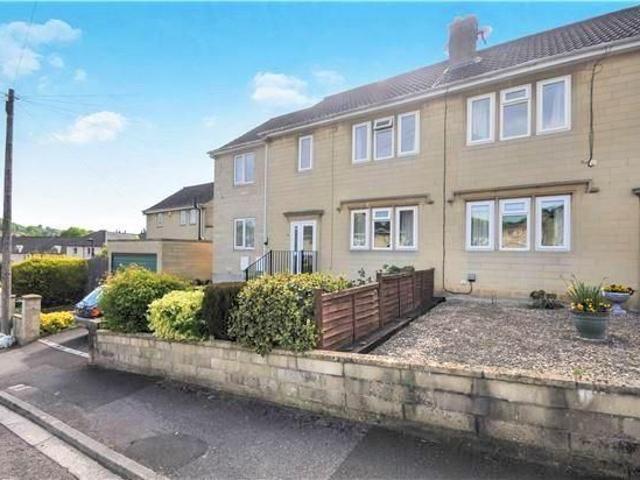 Worcester Park, Bath BA1, 2 bed flat to rent, £1,525 pcm | PrimeLocation