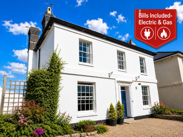 Worcester Road, Malvern 3 bed detached house to rent £1,375 pcm £317 pw