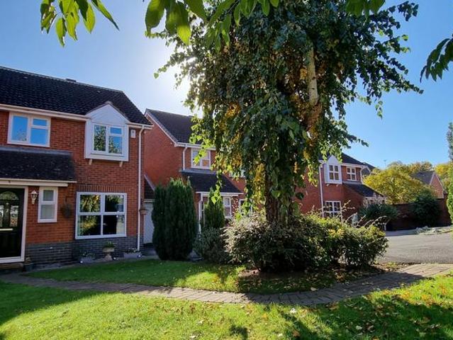 Worcester, WR4 3 bed link detached house to rent £1,495 pcm £345 pw