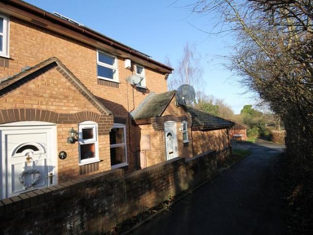 Worcester, WR4 3 bed terraced house to rent £1,225 pcm £283 pw
