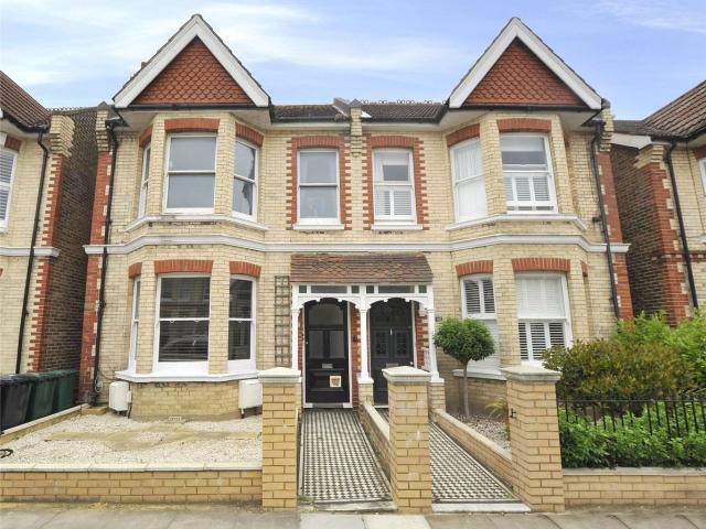 Worcester Villas, Hove BN3, 2 bed flat to rent, £1,600 pcm | PrimeLocation