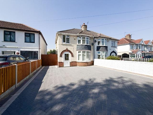 Wordsworth Avenue, Derby DE24, 3 bed semi detached house to rent, £1,200 pcm | PrimeLocation