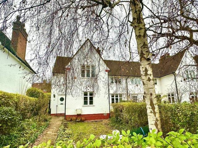 Wordsworth Walk, Hampstead Garden Suburb NW11, 2 bed cottage to rent, £2,400 pcm | PrimeLocation