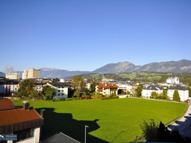 WÖRGL Moderne 3 Zi Wohnung in Wörgl mit 2 Balkonen, Garage & Aufzug im 4. OG
