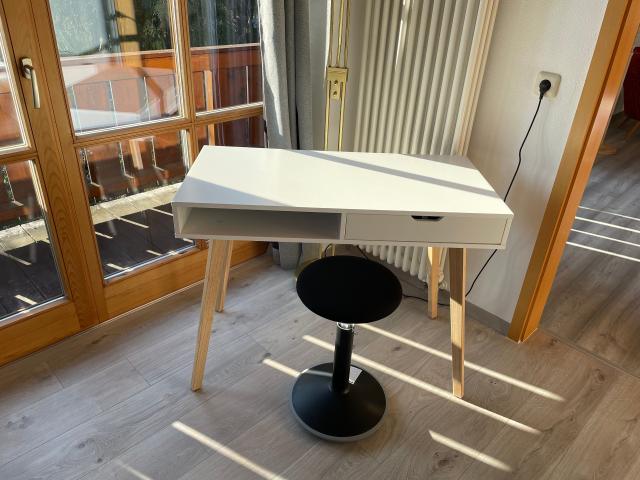 Work and live in a beautiful apartment in Schlierse