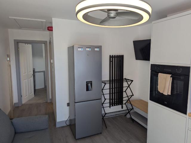 Worksop Road, Sheffield S9, 1 bed flat to rent, £850 pcm | PrimeLocation