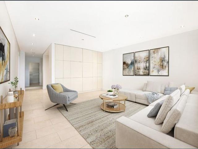 WORLD CLASS 3 BEDROOM WITH PANORAMIC VIEWS OF ROSE BAY